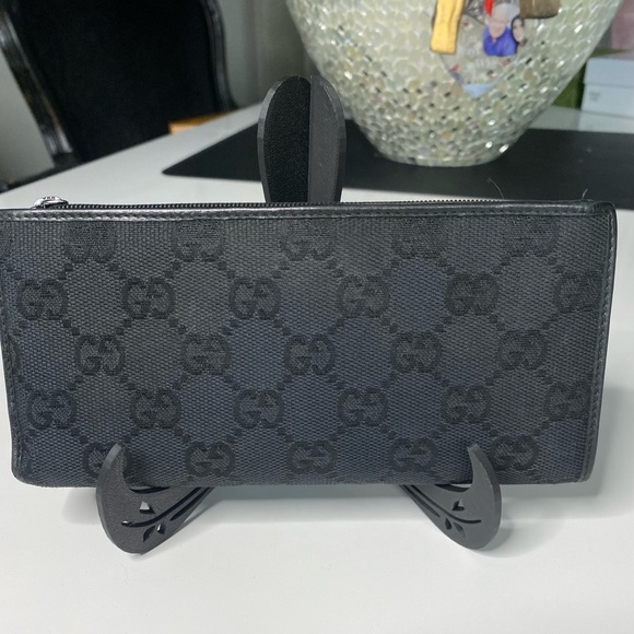 Gucci black  Monogram Wallet - Picture 2 of 7